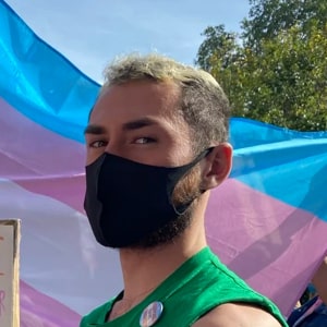 profile-charlie Profile photo of Charlie Button, Members Representative of LGBTIQA+ Greens.
